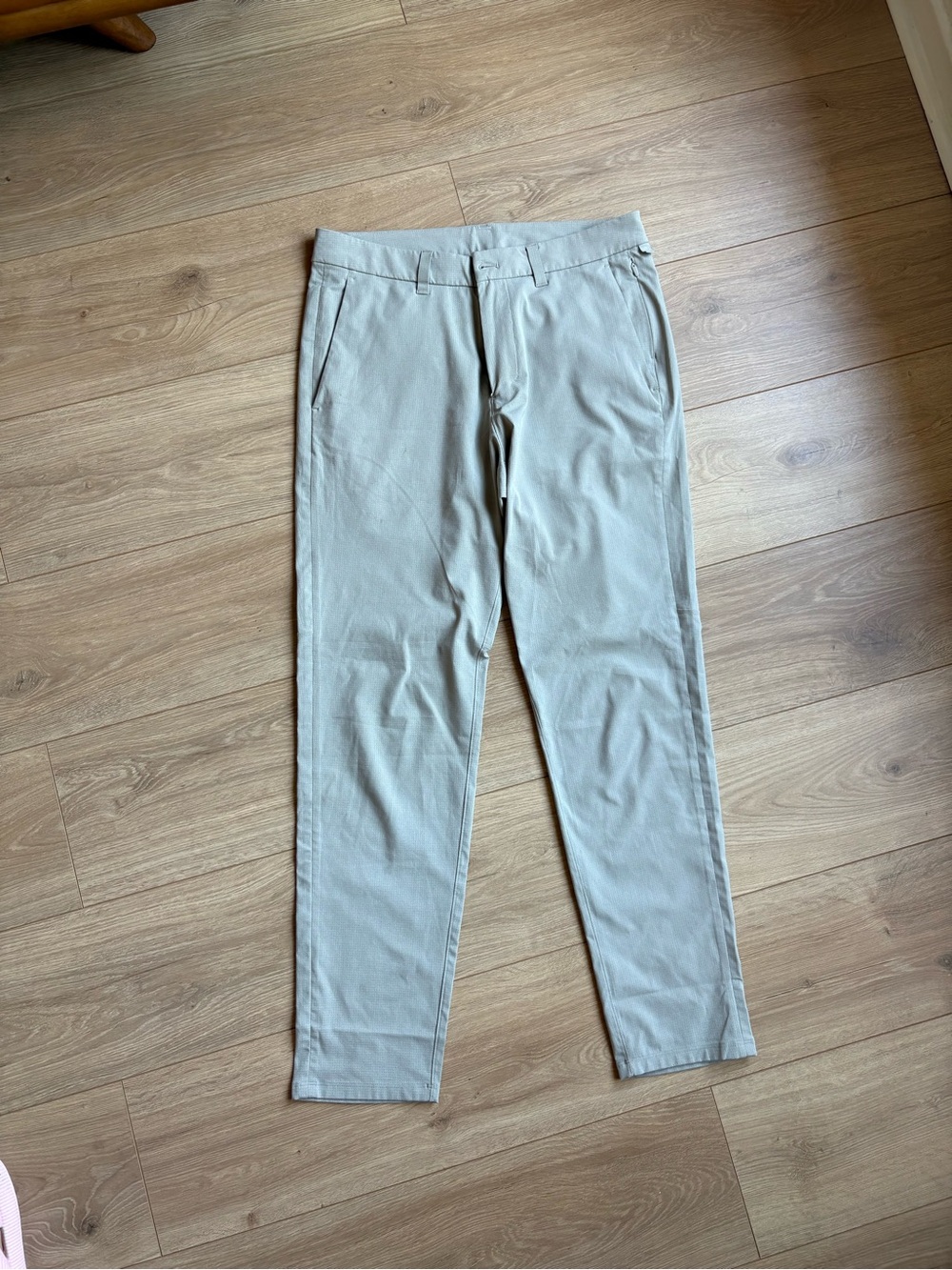 Lululemon slim men’s trousers sz 32